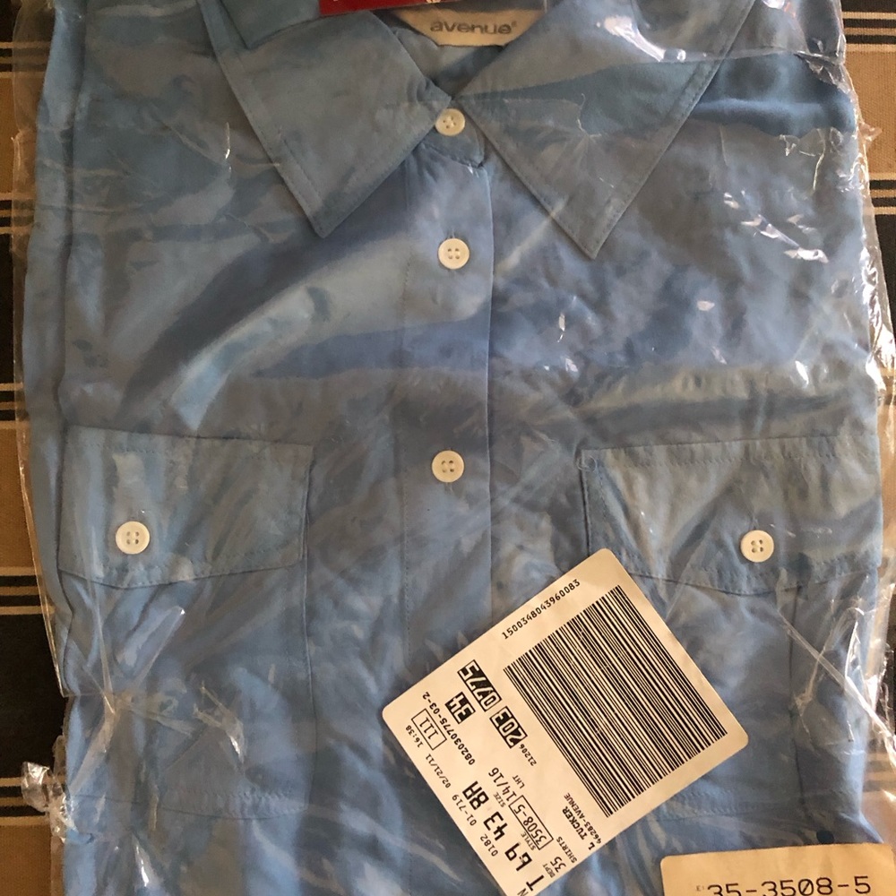 Women’s long sleeve blouse light blue size 14/16